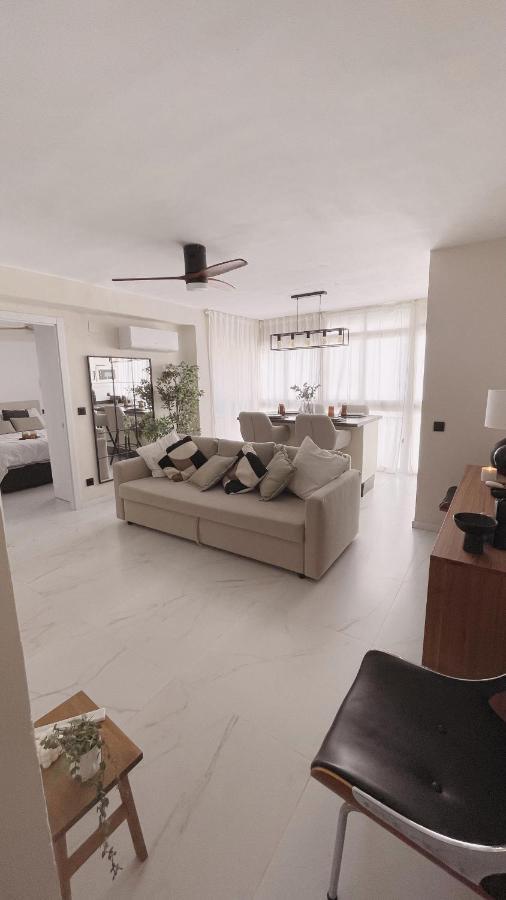 Precioso Apartamento Con Piscina A 3 Minutos De La Playa En Coche Torremolinos Ngoại thất bức ảnh