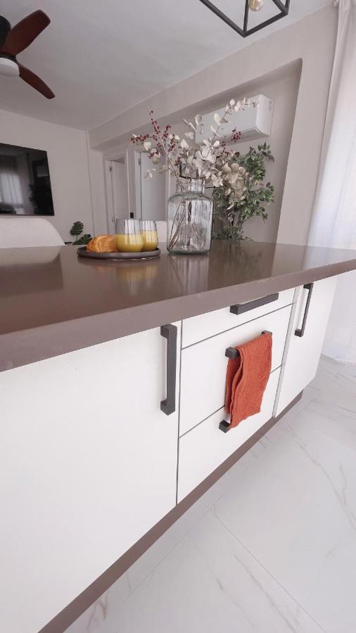 Precioso Apartamento Con Piscina A 3 Minutos De La Playa En Coche Torremolinos Ngoại thất bức ảnh
